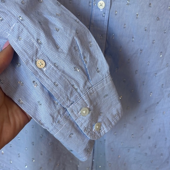 GAP Women’s Light Blue Button-Up Shirt with silver shimmer details size Large - Picture 3 of 6